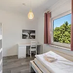 Db Staycation * Niedenstein